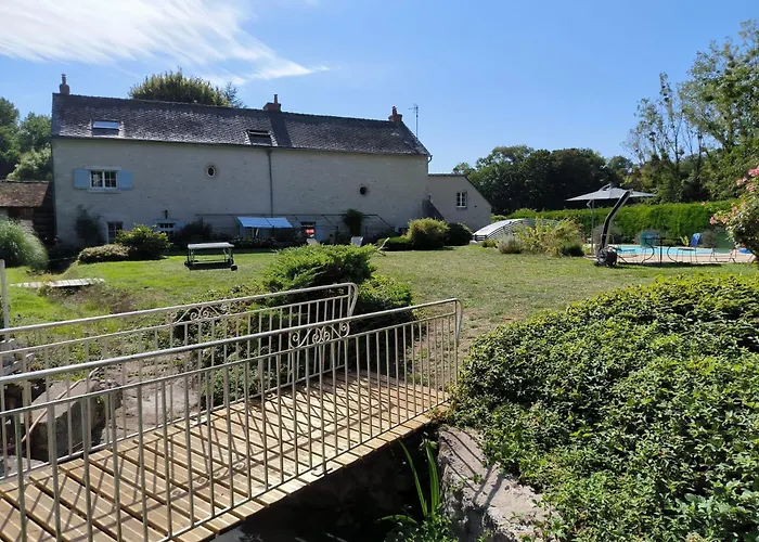 Le Gite Des Choiseaux, Piscine Et Parc Au Coeur De La Nature