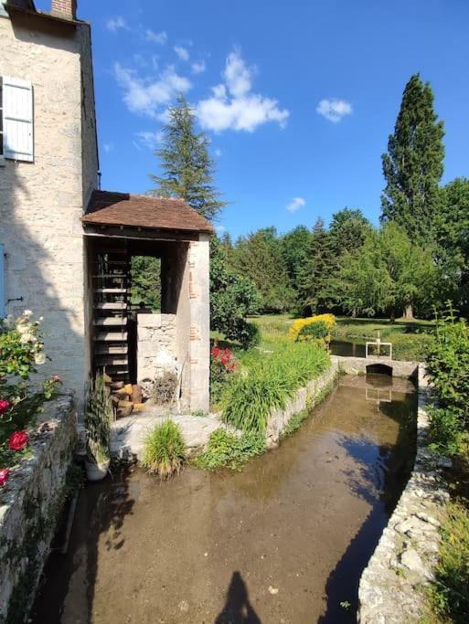Le Des Choiseaux, Piscine Et Parc Au Coeur De La Nature Holiday home *