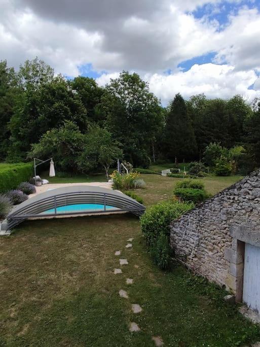 Le Des Choiseaux, Piscine Et Parc Au Coeur De La Nature Suevres