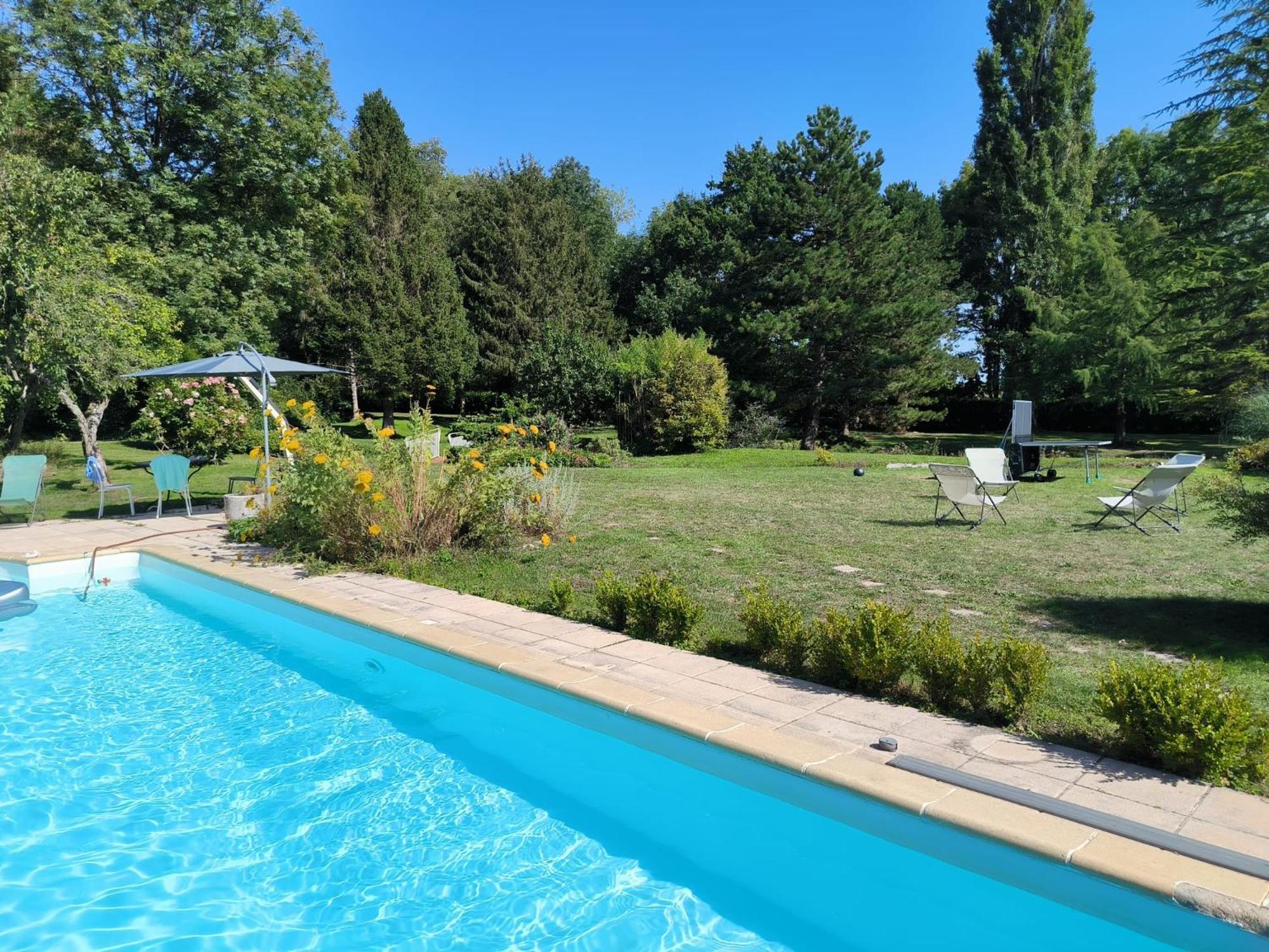 Le Des Choiseaux, Piscine Et Parc Au Coeur De La Nature